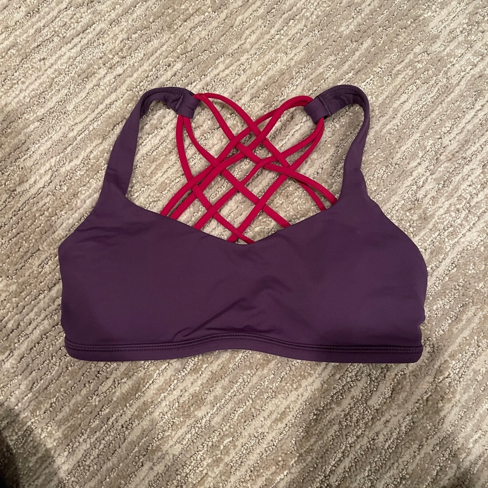Lululemon Free To Be Wild Bra, Size 4